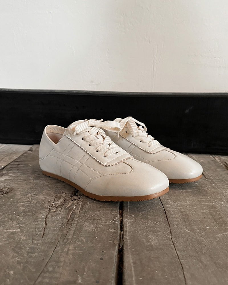 Retro Nappa Leather Lace-Up Flat Sneakers