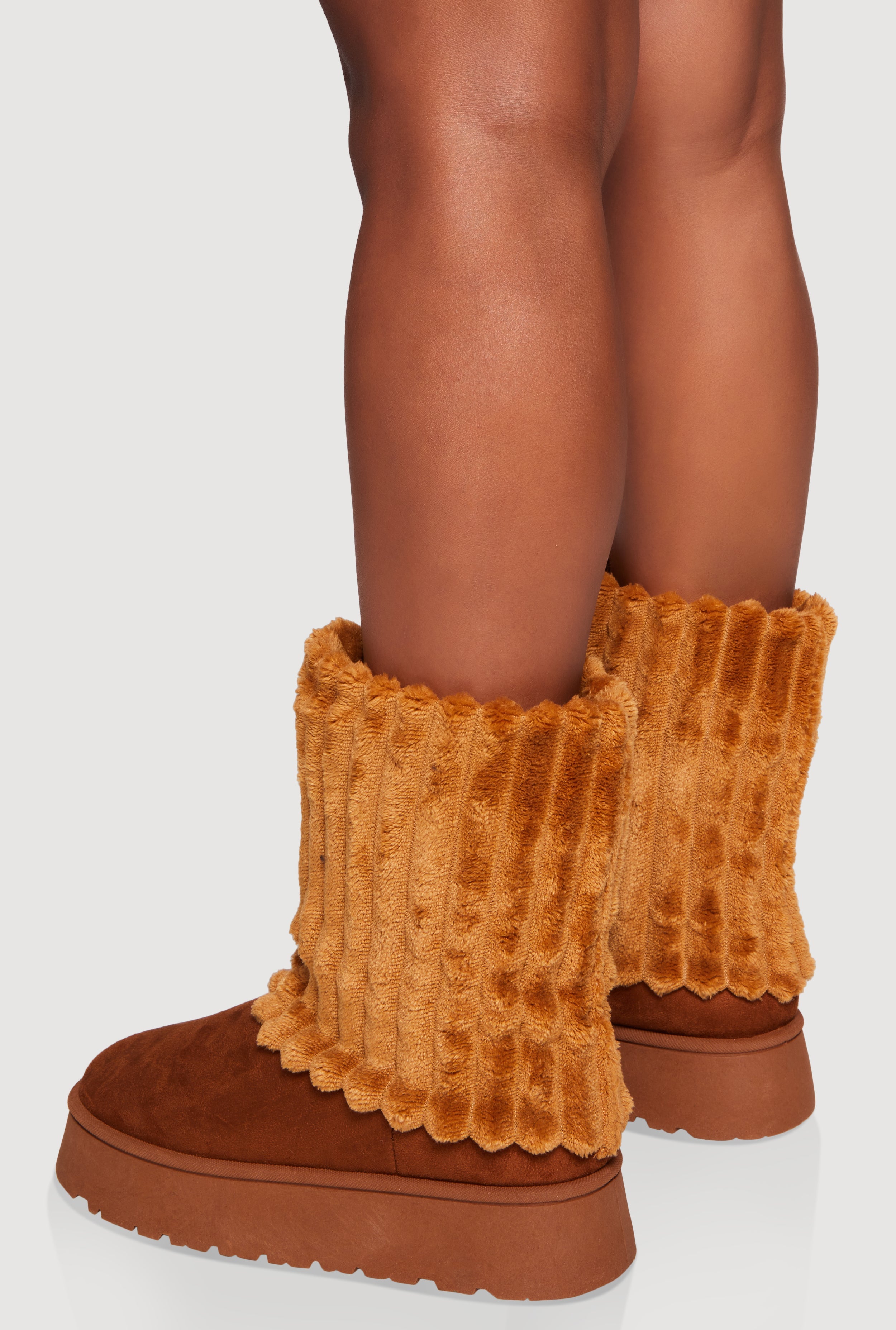 Rib Knit Faux Fur Round Toe Platform Booties