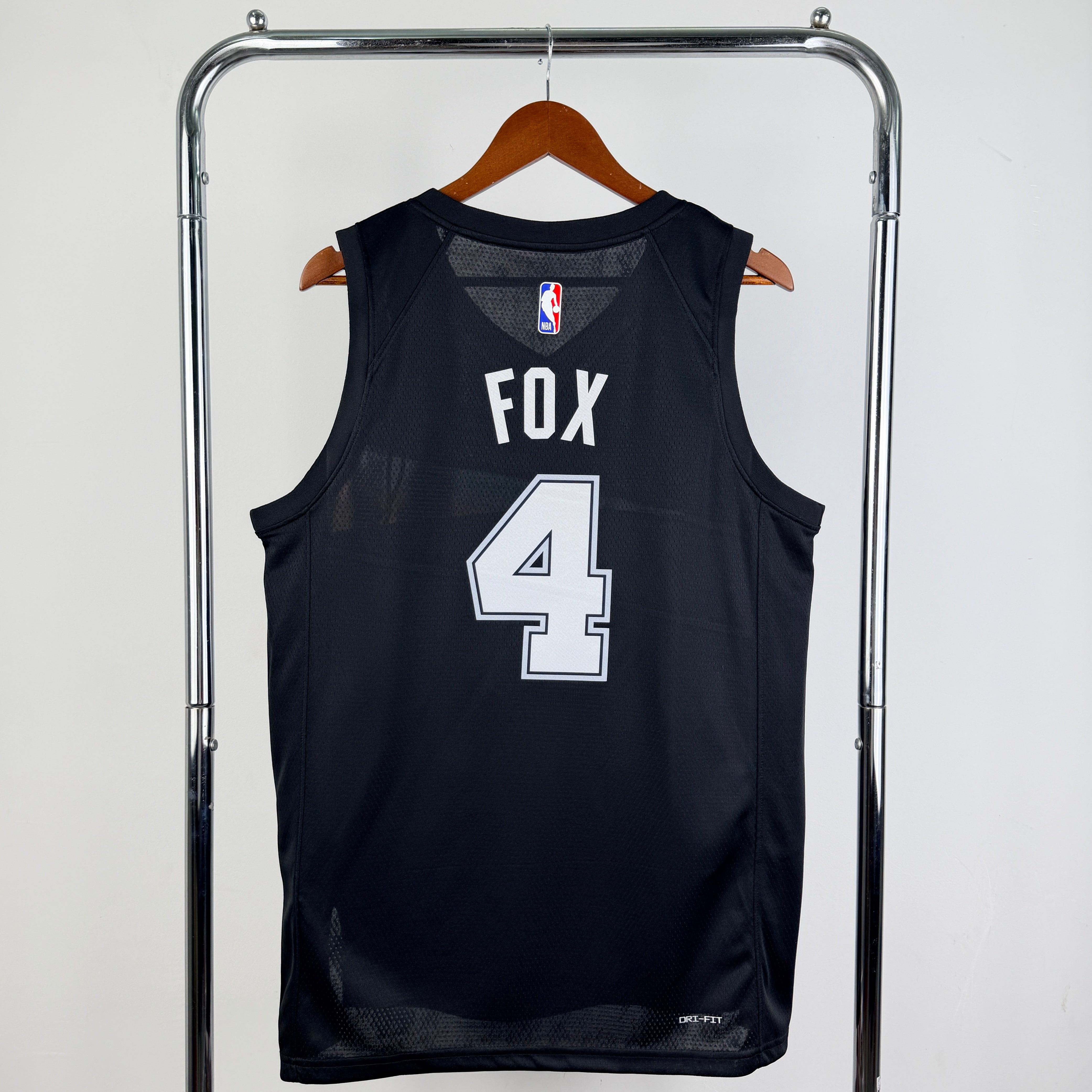 Men's #4 De'Aaron Fox San Antonio Spurs Basketball Jersey
