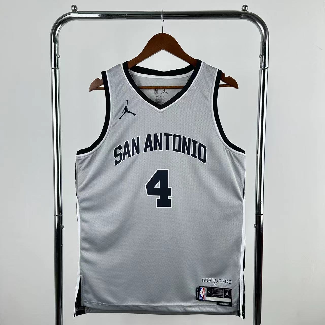 Men's #4 De'Aaron Fox San Antonio Spurs Basketball Jersey